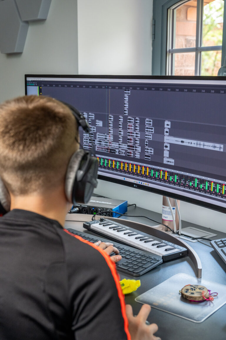 Pakt z technologią