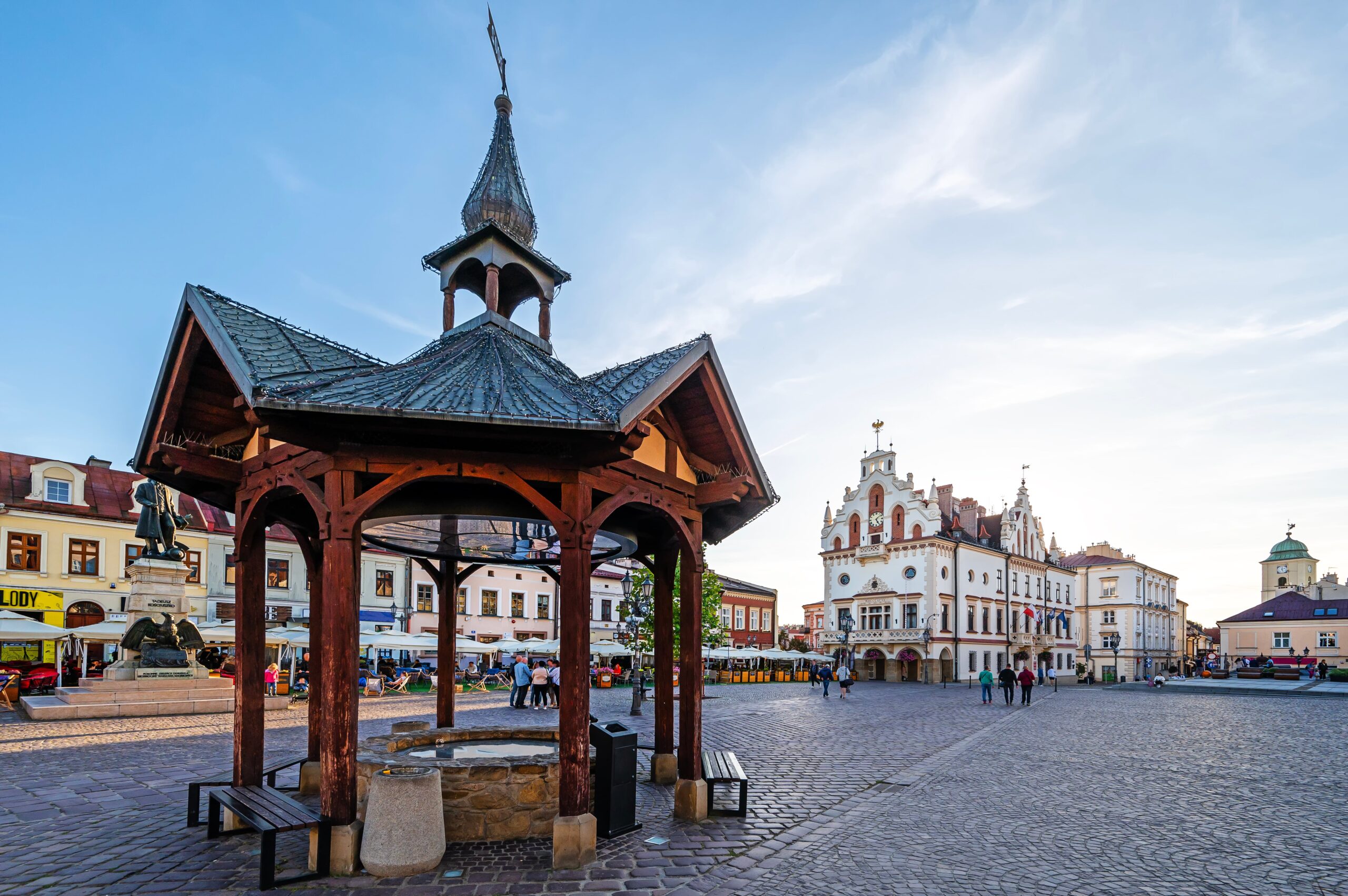 Podkarpackie. Region innowacji i nowoczesnych połączeń
